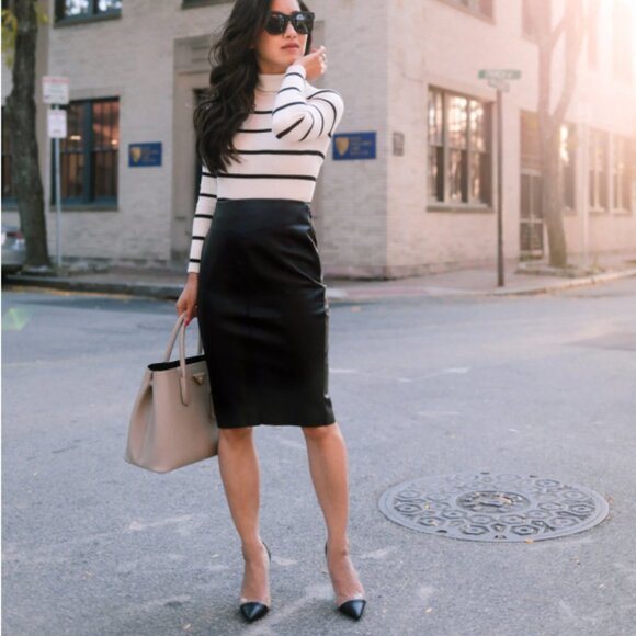 Zara Woman Black Leather Pencil Skirt Straight Lined Soft Office Size Large - Picture 1 of 16